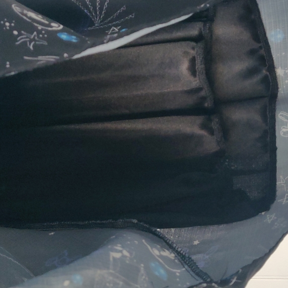 Sleeveless dress - Picture 5 of 5